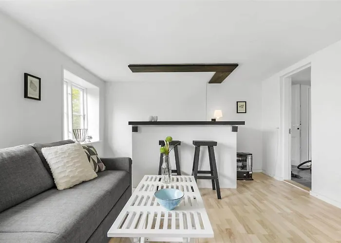 5532-ostermarie-kirkebyvej-35 *